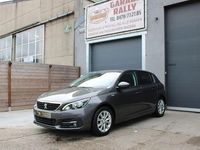 Occasion Peugeot 308 Style 110 PK (80 kW) 2018 Grijs Hatchback
