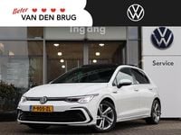 Occasion VW Golf VIII Business+ 131 PK (96 kW) 2022 Wit Hatchback