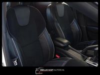 Occasion Volvo V40 Business Edition 150 PK (110 kW) 2018 Wit (metallic) Hatchback