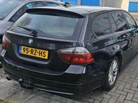 tweedehands BMW 320 320 d DPF Aut.