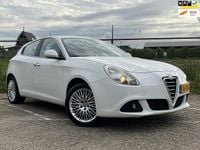 Occasion Alfa Romeo Giulietta Distinctive 170 PK (125 kW) 2011 Wit Hatchback