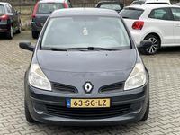 tweedehands Renault Clio 1.2-16V Authentique