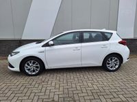 tweedehands Toyota Auris 1.8 Hybrid Aspiration | Navi | LMV | ECC |