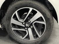tweedehands Peugeot 108 ALLURE 5Drs 72pk Carplay Navi | Climat | LMV