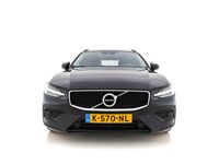 tweedehands Volvo V60 2.0 B3 Momentum Aut. *IRON-ONE-VOLLEDER | FULL-LED | NAVI-FULLMAP | CAMERA | LANE-ASSIST | VIRTUAL-COCKPIT | CRUISE | APP.CONNECT | COMFORT-SEATS | 17"ALU*