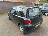 tweedehands Toyota Yaris 1.3-16V VVT-i Luna