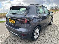 tweedehands VW T-Cross - 1.0 TSI Life Carplay, Adaptive cruisecontrol, PDC,