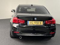 tweedehands BMW 318 318 3-serie i Executive Automaat, Full LED, Navigat