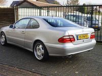 tweedehands Mercedes CLK200 Coupé Avantgarde UNIEK!!