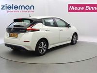 tweedehands Nissan Leaf Electric Acenta 40 kWh - Navi, Camera (12.900 NA S