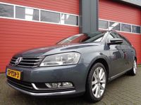 tweedehands VW Passat Variant 1.6 TDI Highline BlueMotion 105PK Clima Cruise LMV Navi Trekhaak NL-Auto