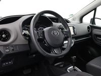 Occasion Toyota Yaris Hybrid Active 101 PK (74 kW) 2019 Grijs Hatchback