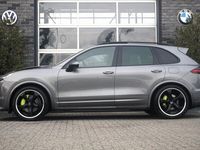 tweedehands Porsche Cayenne 3.0 S E-HYBRID TECHART - PANO.DAK - ORG. NL. - UNIEK!