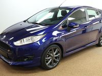 Occasion Ford Fiesta ST-Line 101 PK (74 kW) 2017 Blauw (metallic) Hatchback