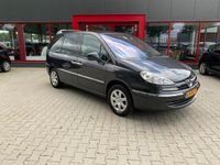 tweedehands Peugeot 807 2.0 HDiF Active / Navi / Trekhaak / 7-Pers. /