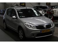 tweedehands Dacia Sandero 1.2 Lauréate Airco, Trekhaak, Stuurbekrachtiging