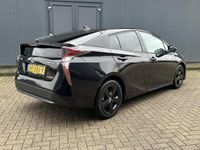 tweedehands Toyota Prius 1.8 First Edition Automaat / Navigatie / Cruise Control / Climate Control / Stoelverwarming / DAB / Bluetooth / Head-Up Display / Dodehoek Herkenning / Camera