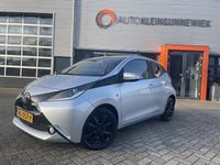 tweedehands Toyota Aygo 1.0 VVT-i x-play NL-Auto / Camera / Airco / Cruise Control / Winterbandenset / l.m. velgen