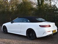 Occasion Mercedes E200 AMG line 2021 Wit Cabriolet