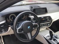 tweedehands BMW 530 530 Touring i High Executive | M-pakket | Trekhaak