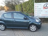 tweedehands Toyota Aygo 1.0-12V Aspiration Green Navigator met airco