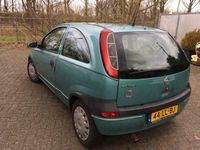tweedehands Opel Corsa 1.2-16V Comfort Nieuwe Apk bij aflevering auto heeft Airco