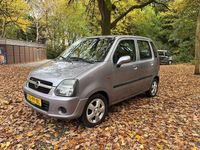 Occasion Opel Agila 75 PK (55 kW) 2004 Paars Hatchback
