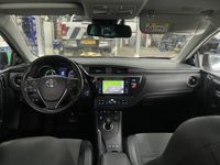tweedehands Toyota Auris 1.8 Hybrid DYNAMIC PANO NAV CAMERA HALF-LEER