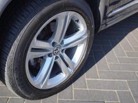 tweedehands VW Tiguan 1.4 TSI R-Line Edition Aut/Elek.Panodak/Trekhaak/Navi/Airco/CC