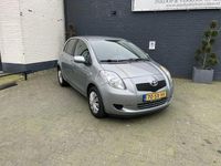 tweedehands Toyota Yaris 1.3 16v VVT-i Linea Sol