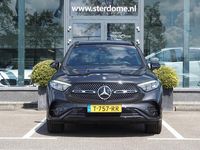 tweedehands Mercedes GLC220 4MATIC AMG Line l Nieuw model l Distronic PLUS l Panoramadak l MBUX l Wegklapbare trekhaak l DAB l LED High Performance l Mild Hybride I Smartphone integratie pakket l Camera l Widescreen l Night pakket l AGILITY CONTROL l El