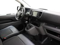 tweedehands Opel Vivaro 2.0 CDTI L2H1 Innovation 180 PK Automaat Dubbele cabine | Navigatie | Keyless | Lichtmetalen velgen | Xenon verlichting