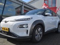 tweedehands Hyundai Kona EV Premium 64 kWh Navi | Camera | DAB | Clima | Cr