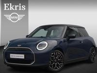 Nieuw Mini Cooper Favoured 135 kW (184 PK) 2025 Blauw Hatchback