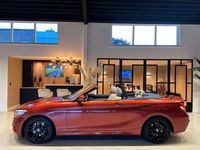 tweedehands BMW 220 2-SERIE Cabrio i M-Sport Shadowline Sunset Orange