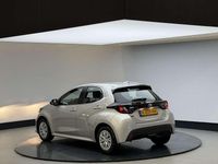 Occasion Toyota Yaris Hybrid Active 116 PK (85 kW) 2021 Grijs Hatchback