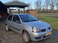 Occasion Renault Clio II Campus 58 PK (42 kW) 2007 Zilver Hatchback