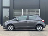 tweedehands Toyota Yaris 1.5 Vvt-I Energy Automaat Trekhaak Navigatie Cruise