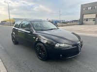 tweedehands Alfa Romeo 147 1.6 T.Spark Veloce Collezione LEER APK NAP MOOIE A