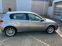 tweedehands Alfa Romeo 147 1.6 TS Distinctive