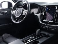 tweedehands Volvo XC60 2.0 Recharge T6 AWD R-Design | PANORAMADAK | LEDER | | Trekhaak | PHEV -2e PINKS