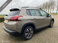 tweedehands Peugeot 2008 1.2 PureTech Allure Automaat