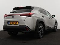 tweedehands Lexus UX 250h Preference Line | Navigatie | Parkeersensoren | Apple Carplay & Android Auto |