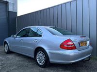 tweedehands Mercedes E200 K. Elegance AIRCO NAP ORIGINEEL NEDERLANDS NWE APK