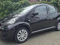 Occasion Toyota Aygo 68 PK (50 kW) 2011 Zwart Hatchback