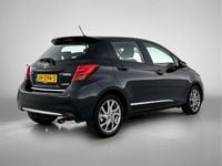 Occasion Toyota Yaris Hybrid 99 PK (72 kW) 2016 Zwart Hatchback