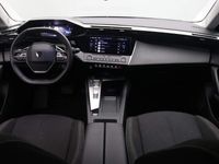 tweedehands Peugeot 308 1.2 130PK Active Pack Business | Climate- en Cruise control | Keyless | Parkeersensoren | Apple/Android Caplay | 16" Lichtmetaal