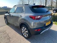 Occasion Kia Stonic 101 PK (74 kW) 2023 Groen (metallic) SUV