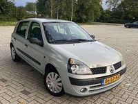 Occasion Renault Clio II Dynamique 75 PK (55 kW) 2002 Grijs Hatchback