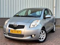 Occasion Toyota Yaris Sol 87 PK (63 kW) 2007 Grijs Hatchback